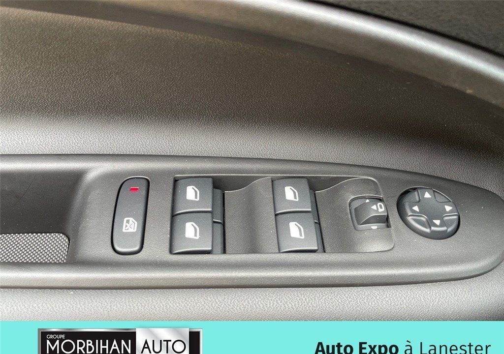 JEEP AVENGER 1.2 TURBO T3 100 CH E-HYBRID BVR6