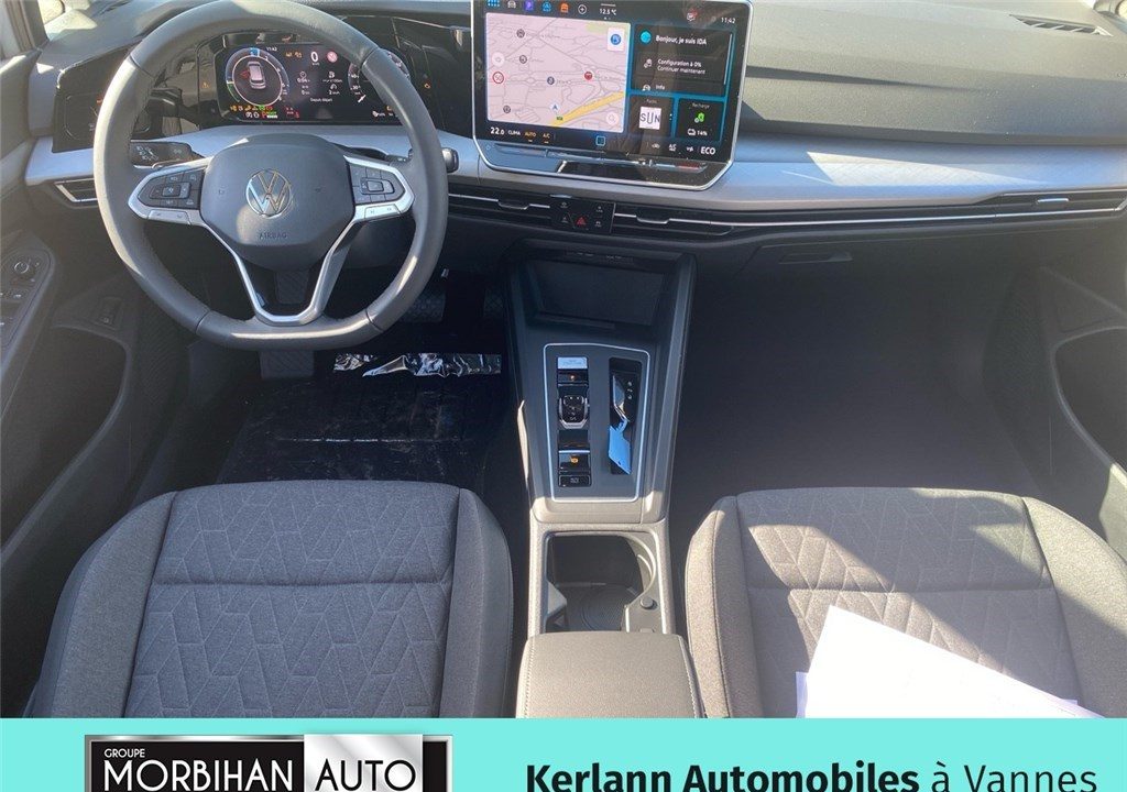 VOLKSWAGEN GOLF 1.5 EHYBRID 204 DSG6