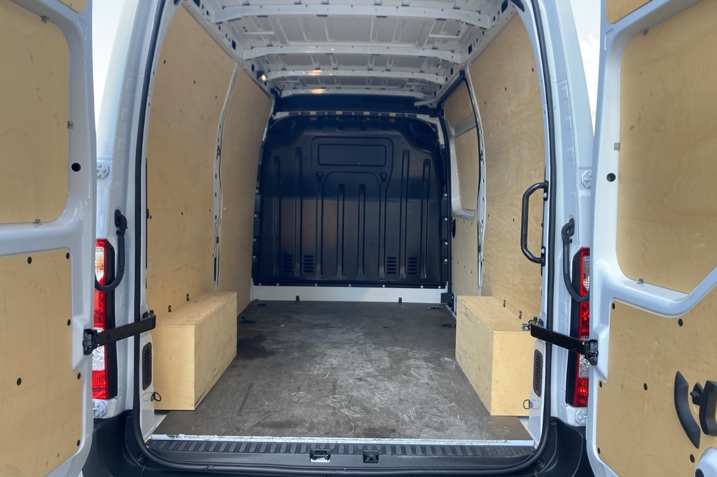 Renault Master Fourgon TRAC F3500 L2H2 BLUE DCI 150 GRAND CONFORT