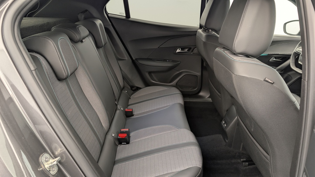 Peugeot 2008 PureTech 130 S&S BVM6 Allure