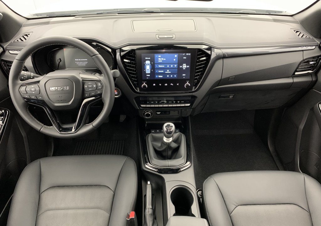 Isuzu D-MAX 1.9 4X4 SPACE CAB N60 NSPORT MT