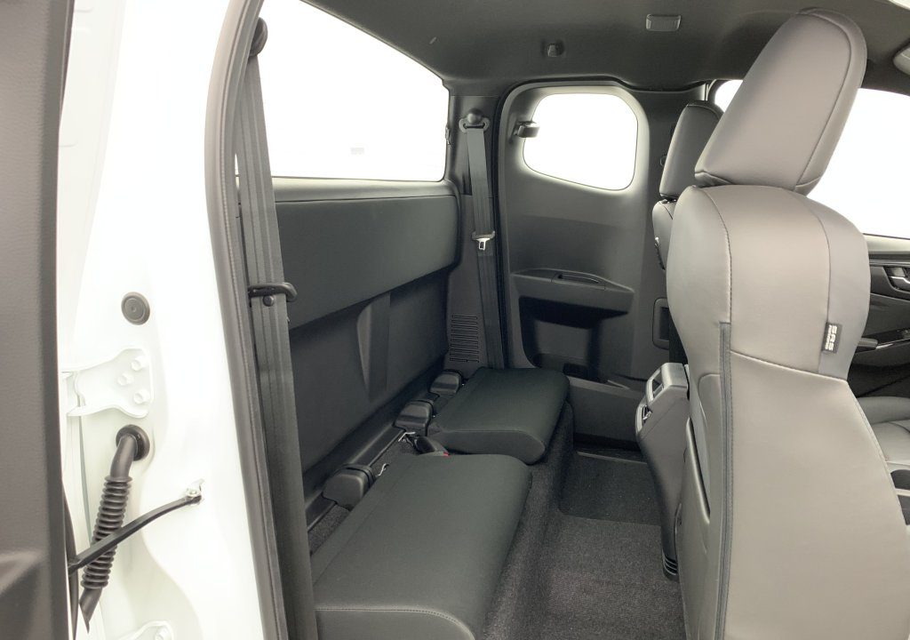 Isuzu D-MAX 1.9 4X4 SPACE CAB N60 NSPORT MT
