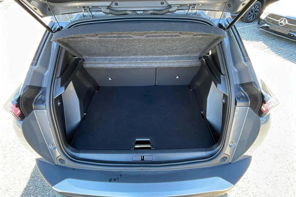 Peugeot 2008 PureTech 100 S&S BVM6 Allure