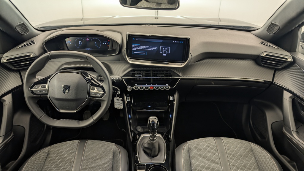 Peugeot 2008 PureTech 100 S&S BVM6 Allure