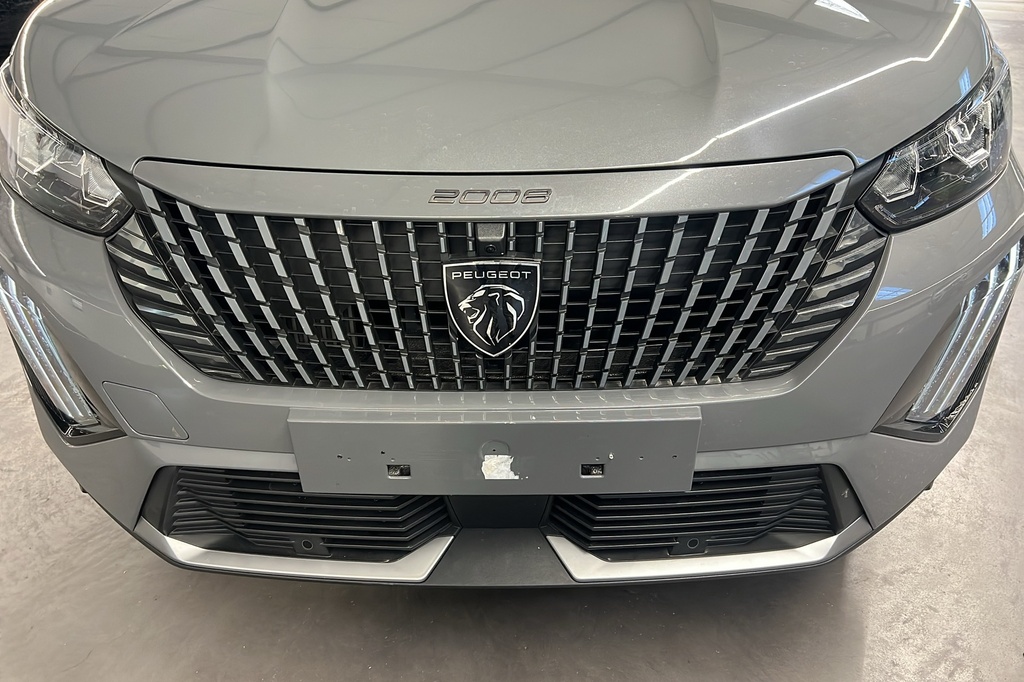 Peugeot 2008 PureTech 100 S&S BVM6 Allure