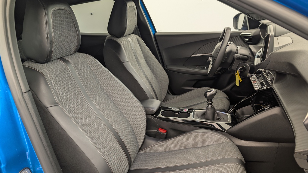 Peugeot 2008 PureTech 100 S&S BVM6 Allure
