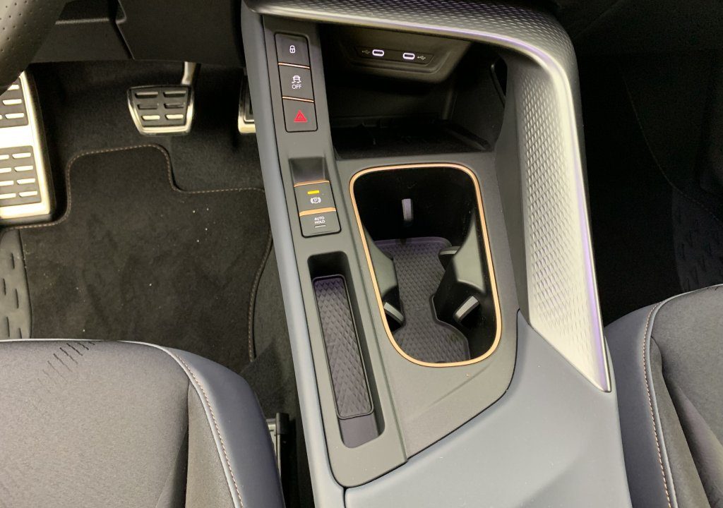 Cupra Terramar 1.5 eTSI Hybrid 150 ch DSG7 V