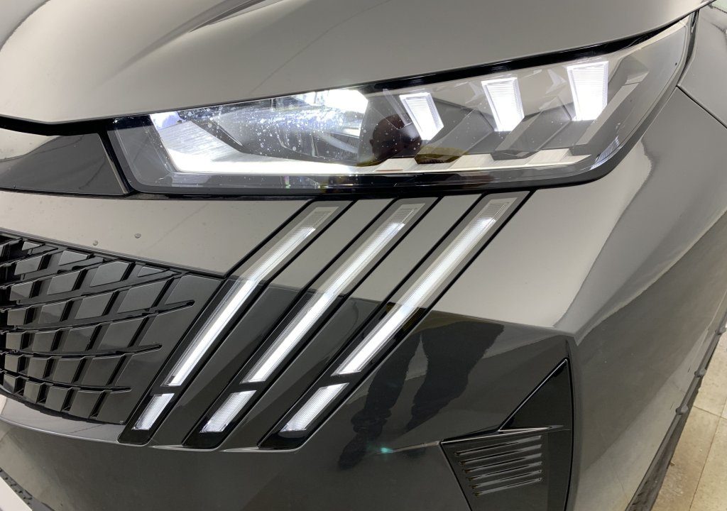 Peugeot 3008 Hybrid 145 e-DCS6 GT