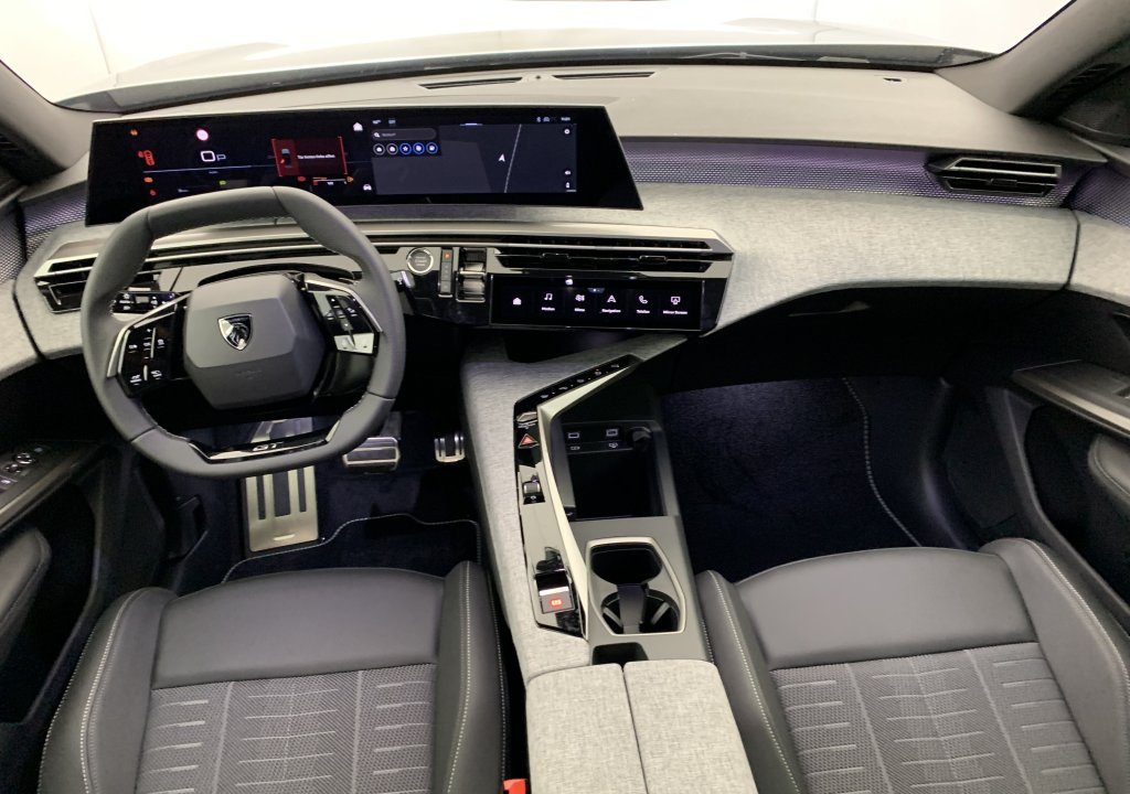 Peugeot 3008 Hybrid 145 e-DCS6 GT