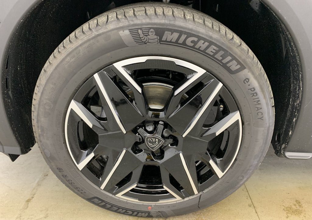 Peugeot 3008 Hybrid 145 e-DCS6 GT