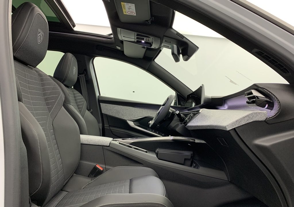Peugeot 3008 Hybrid 145 e-DCS6 GT