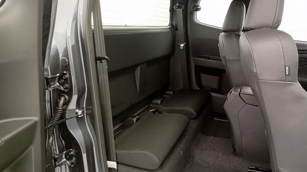 Isuzu D-MAX 1.9 4X4 SPACE CAB N60 NSPORT  AT