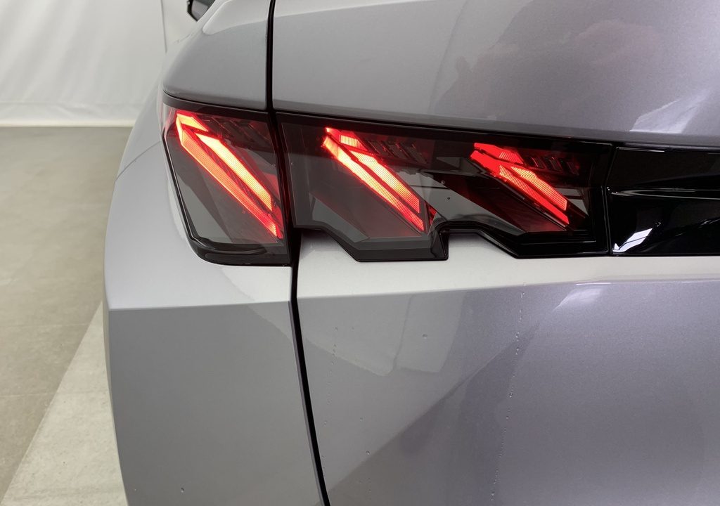Peugeot 3008 Hybrid 145 e-DCS6 GT