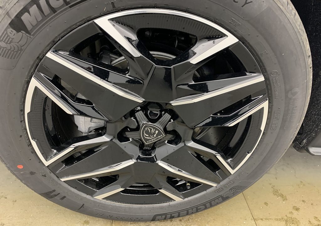 Peugeot 3008 Hybrid 145 e-DCS6 GT