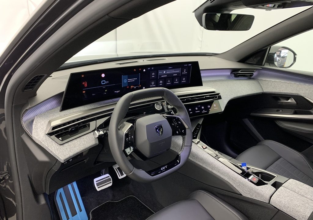 Peugeot 3008 Hybrid 145 e-DCS6 GT