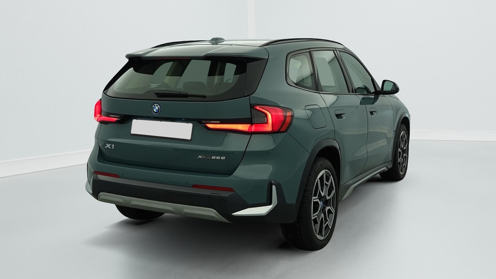 Bmw X1 U11 XDRIVE 25E 245CH DKG7 XLINE
