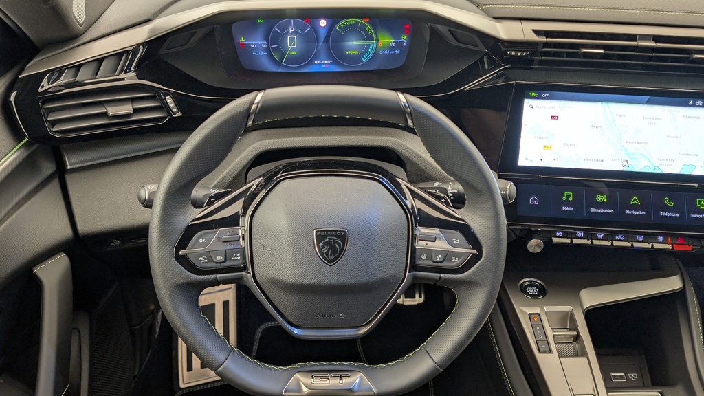Peugeot 408 Hybrid 145 e-DCS6 GT