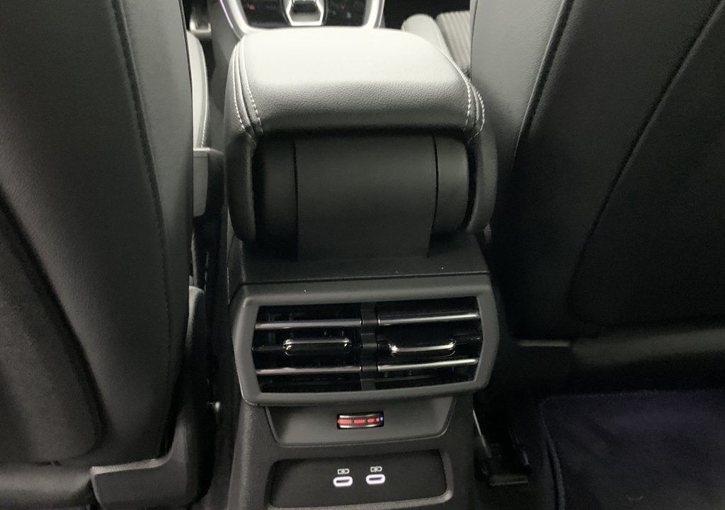 Audi A3 SPORTBACK NOUVELLE 45 TFSI E HYBRIDE RECHARGEABLE 272 S TRONIC 6 S LINE
