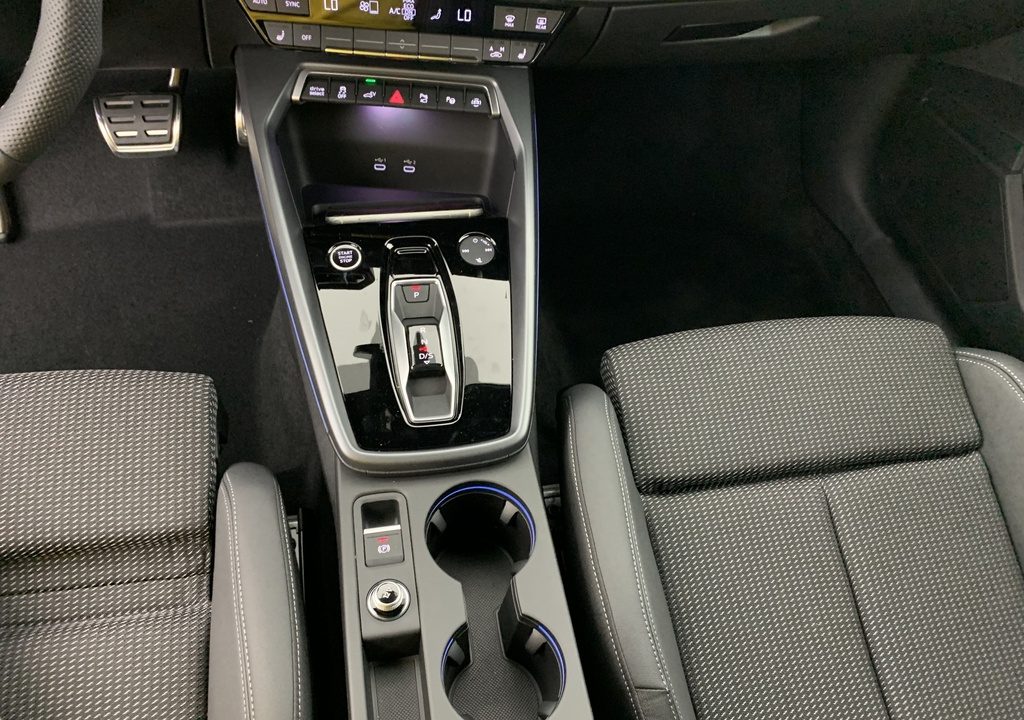 Audi A3 SPORTBACK NOUVELLE 45 TFSI E HYBRIDE RECHARGEABLE 272 S TRONIC 6 S LINE