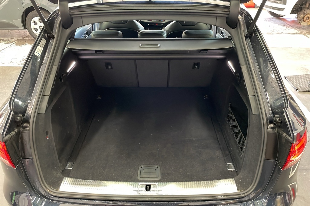 Audi A4 AVANT 2.0 TFSI 252 S TRONIC 7 DESIGN