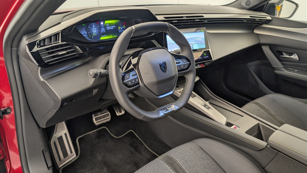Peugeot 408 Hybrid 145 e-DCS6 GT
