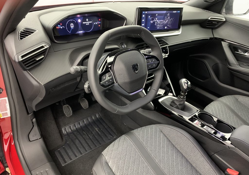 Peugeot 2008 100 S&S BVM6 Allure