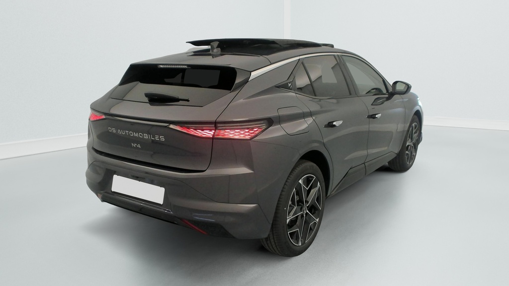 Ds N°4 Hybride 145 e-DCT6 Etoile – Alcantara