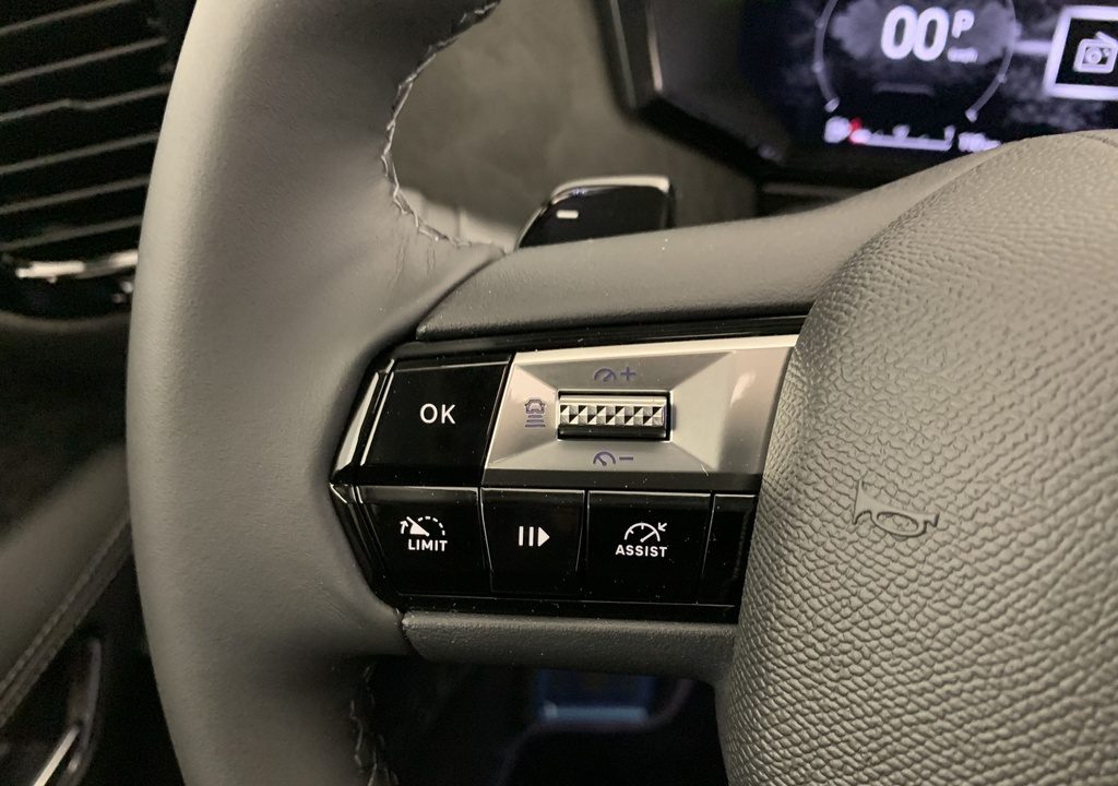 Ds N°4 Hybride 145 e-DCT6 Etoile – Alcantara