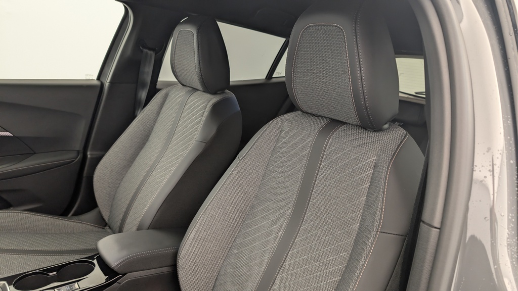 Peugeot 2008 100 S&S BVM6 Allure