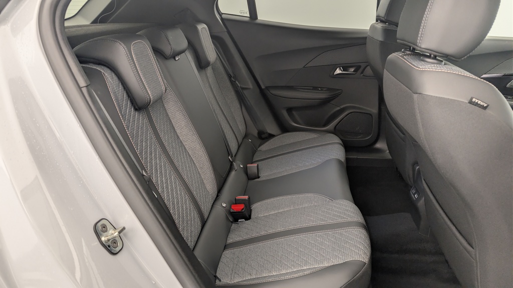 Peugeot 2008 100 S&S BVM6 Allure