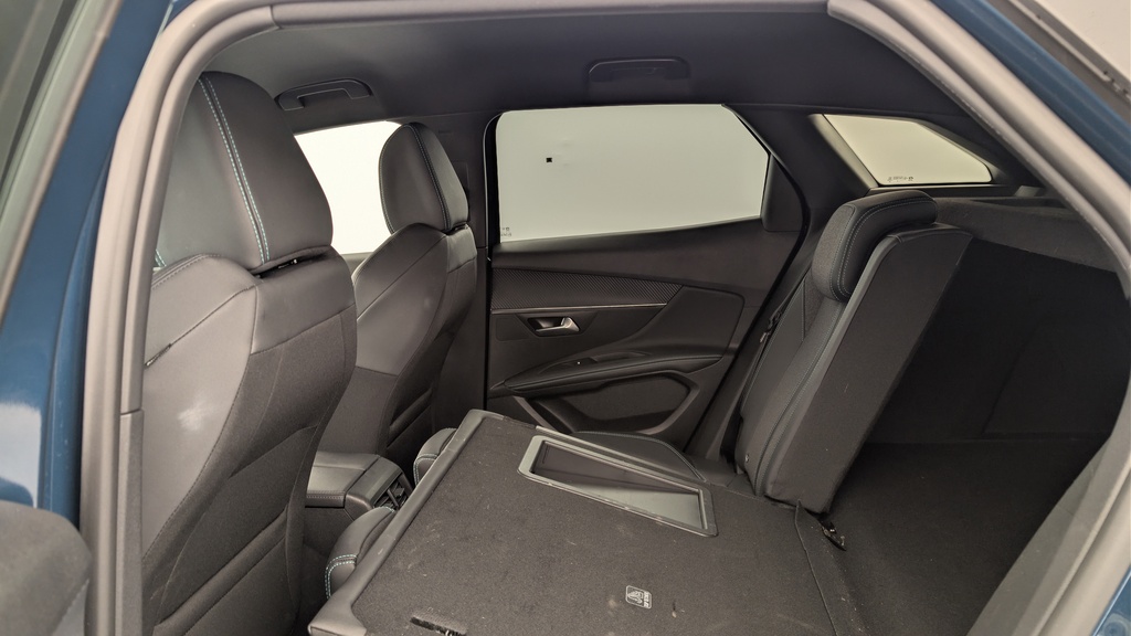 Peugeot 3008 Hybrid 180 e-EAT8 Allure Pack