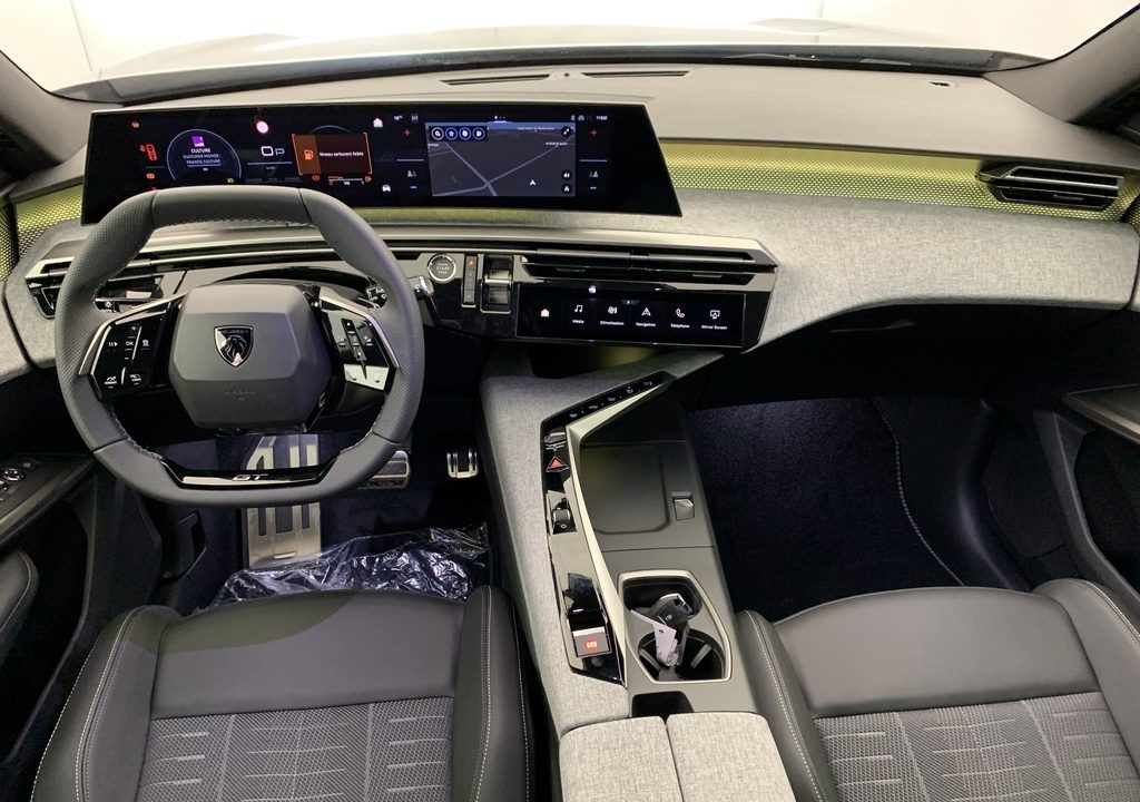Peugeot 3008 Hybrid 145 e-DCS6 GT