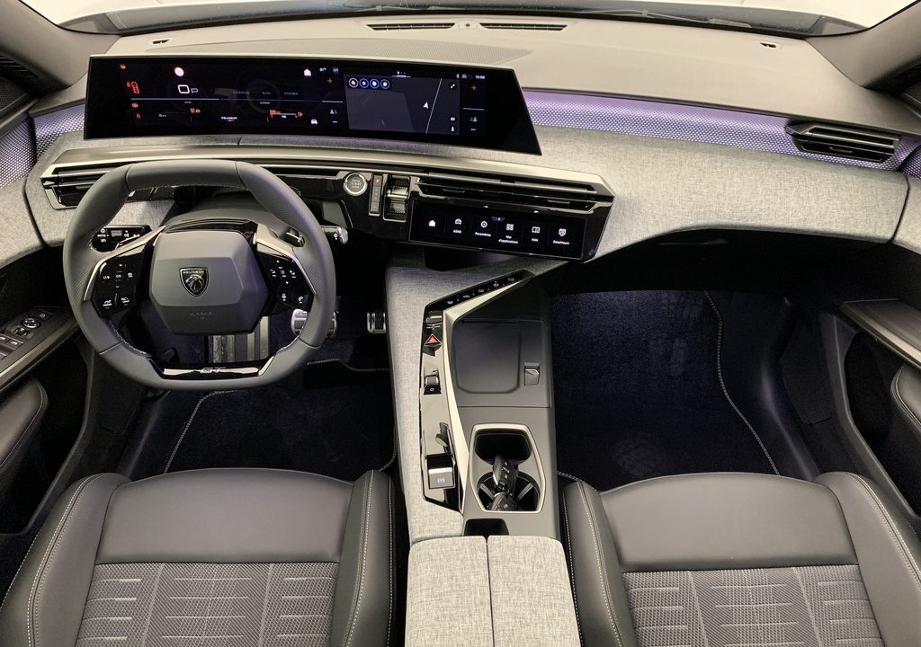 Peugeot 3008 Hybrid 145 e-DCS6 GT