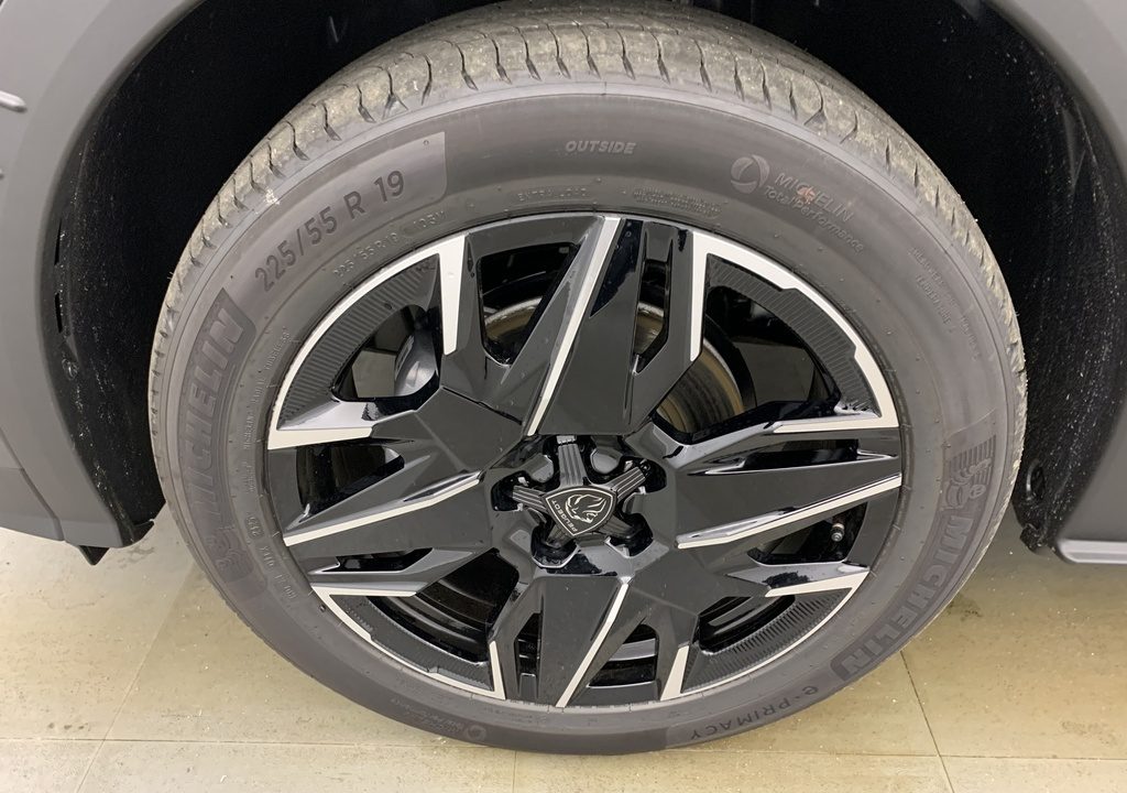 Peugeot 3008 Hybrid 145 e-DCS6 GT
