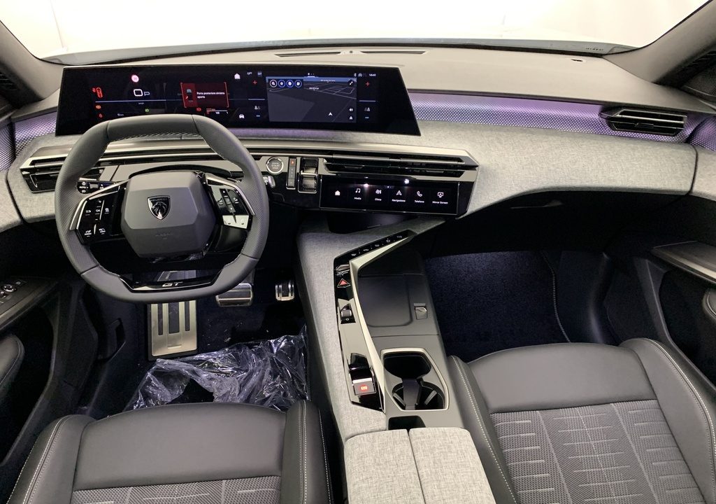 Peugeot 3008 Hybrid 145 e-DCS6 GT