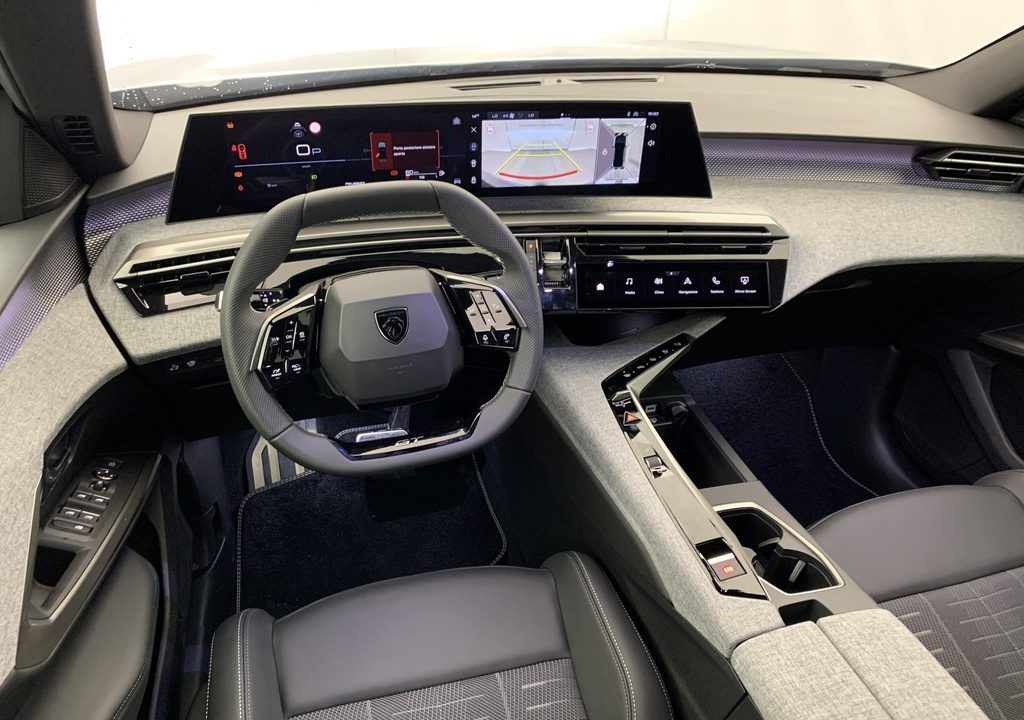 Peugeot 3008 Hybrid 145 e-DCS6 GT