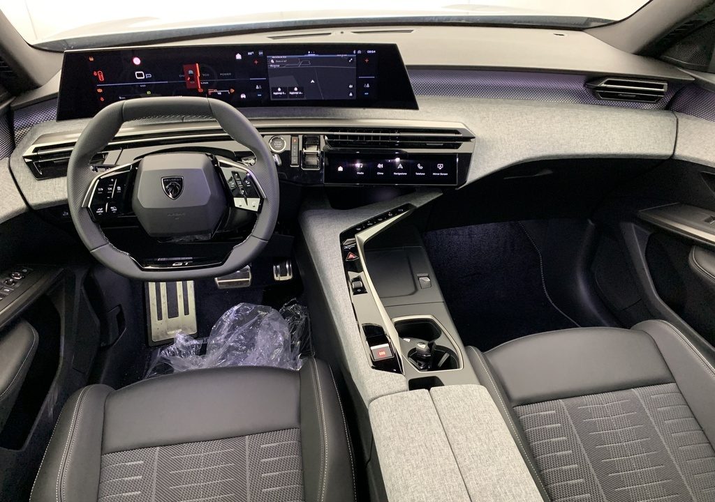 Peugeot 3008 Hybrid 145 e-DCS6 GT