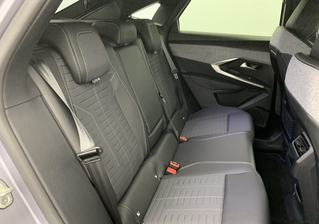Peugeot 3008 Hybrid 145 e-DCS6 GT