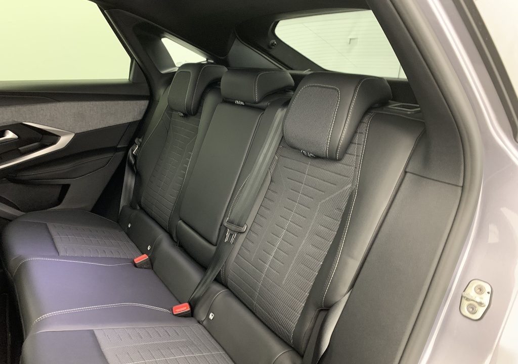Peugeot 3008 Hybrid 145 e-DCS6 GT