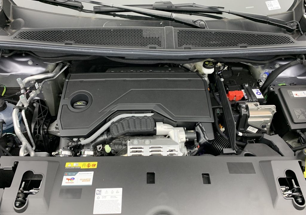 Peugeot 3008 Hybrid 145 e-DCS6 GT
