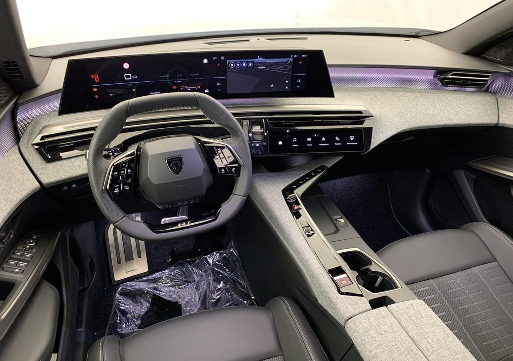 Peugeot 3008 Hybrid 145 e-DCS6 GT