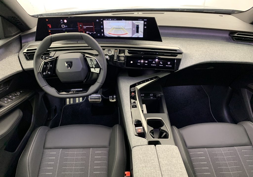 Peugeot 3008 Hybrid 145 e-DCS6 GT