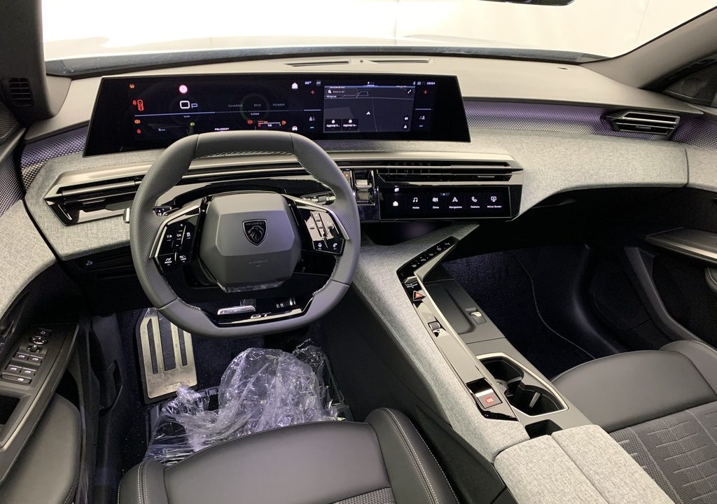 Peugeot 3008 Hybrid 145 e-DCS6 GT