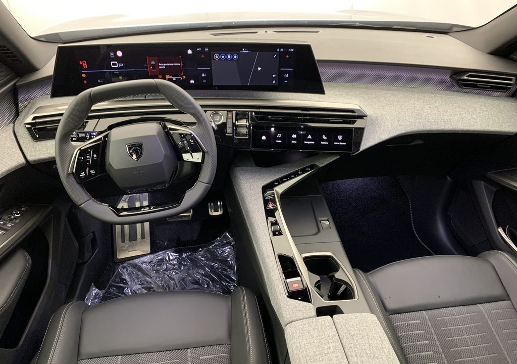 Peugeot 3008 Hybrid 145 e-DCS6 GT