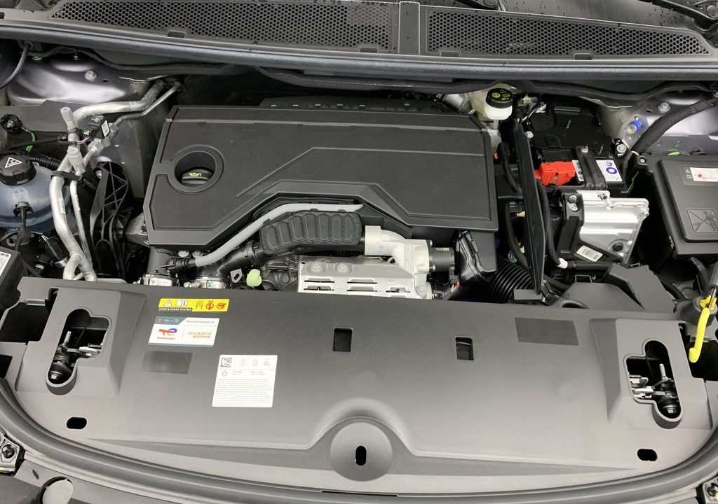 Peugeot 3008 Hybrid 145 e-DCS6 GT