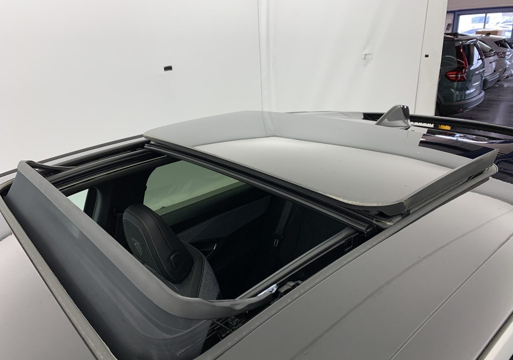 Peugeot 3008 Hybrid 145 e-DCS6 GT