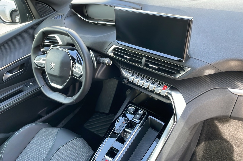 Peugeot 3008 Hybrid 180 e-EAT8 Allure Pack