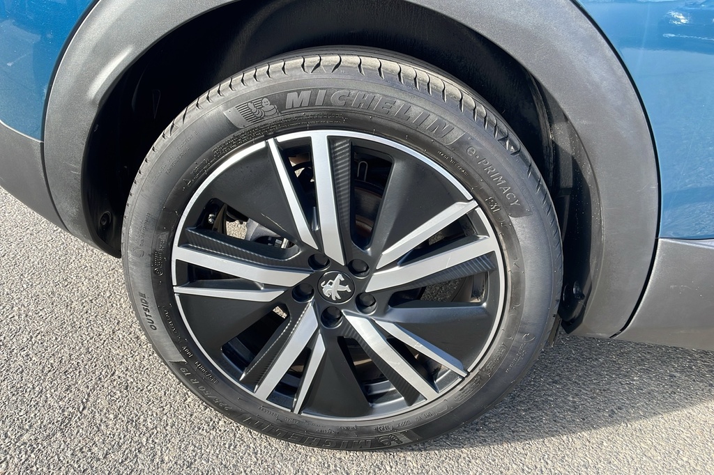 Peugeot 3008 Hybrid 180 e-EAT8 Allure Pack