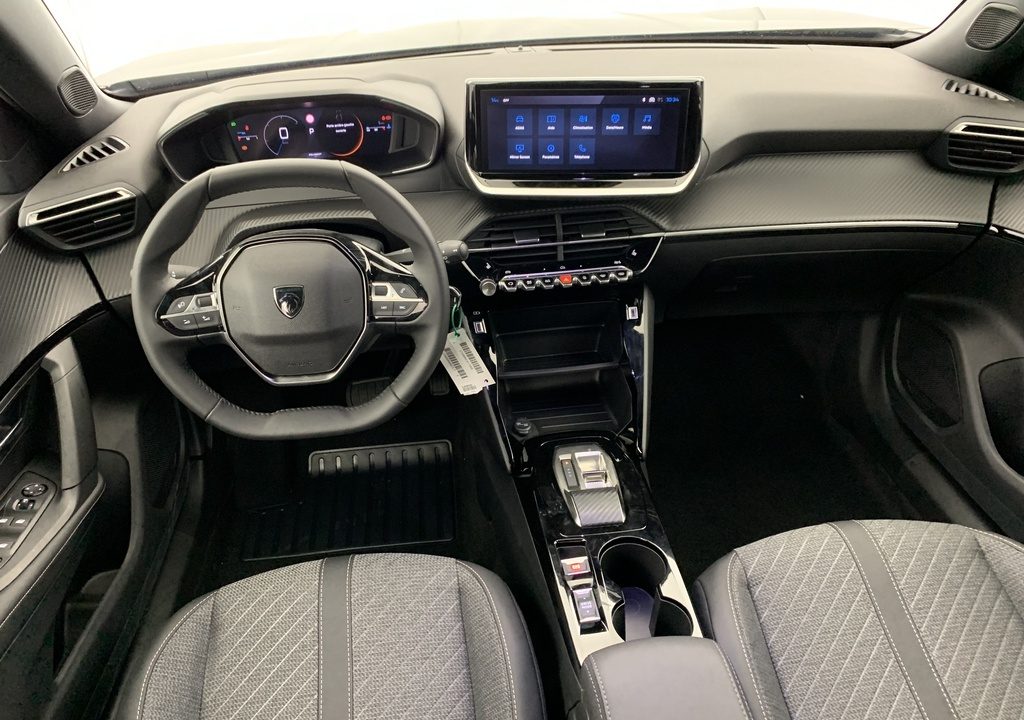 Peugeot 2008 Hybrid 145 e-DCS6 Allure