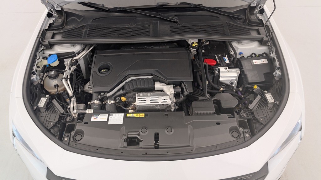 Peugeot 408 Hybrid 136 e-DCS6 Allure